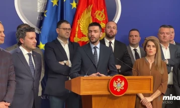 Opozicija sjutra o političkoj i ustavnoj krizi