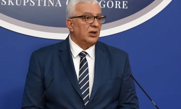 Mandić čestitao katolički Božić