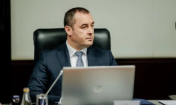 Šćekić: Mandić da hitno zakaže nastavak sjednice