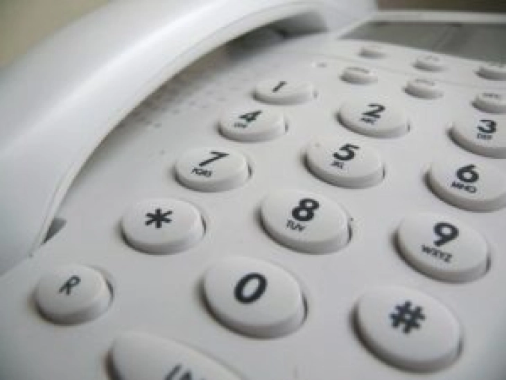 Neznatno više priključaka fiksne telefonije