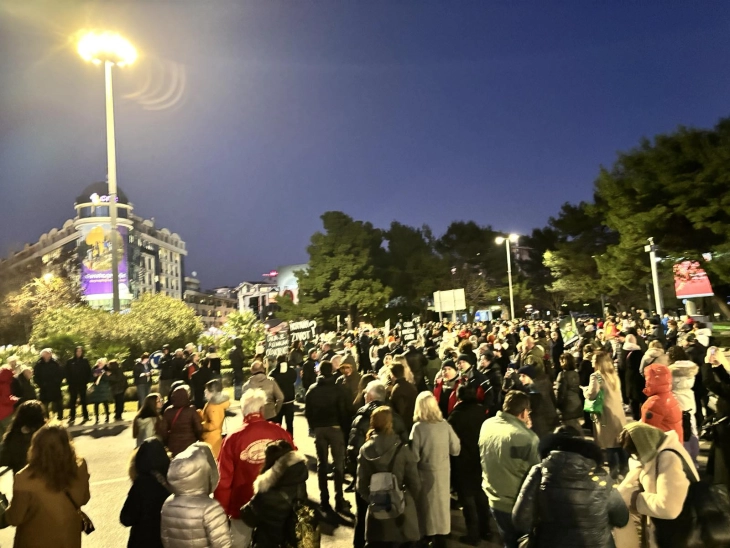 Završena blokada kružnog toka, sjutra okupljanje na mostu iznad Karvera