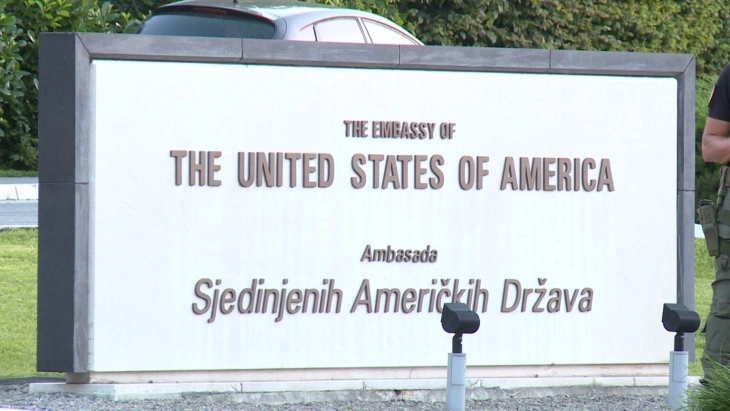 Ambasada SAD u Beogradu izdala upozorenje povodom sjutrašnjeg protesta