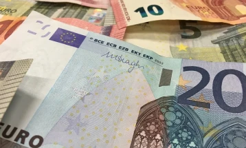 Euro ojačao prema dolaru