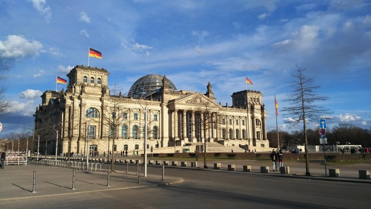 Bundestag odobrio nova zaduživanja za ulaganja u odbranu
