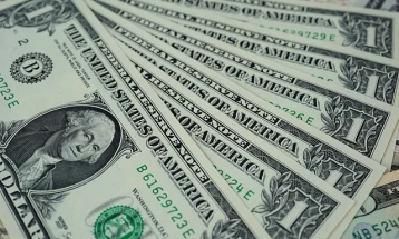 Dolar ojačao prvi put od početka marta