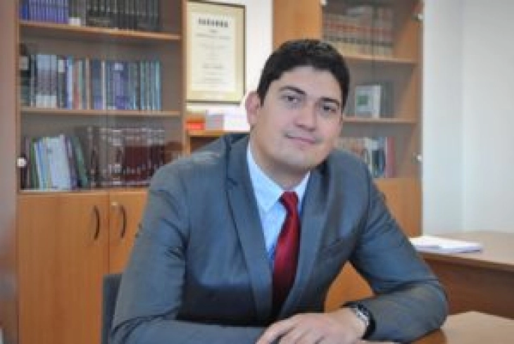 Vukčević: Opozicija pita VK je li penzionisanje Đuranović neustavno