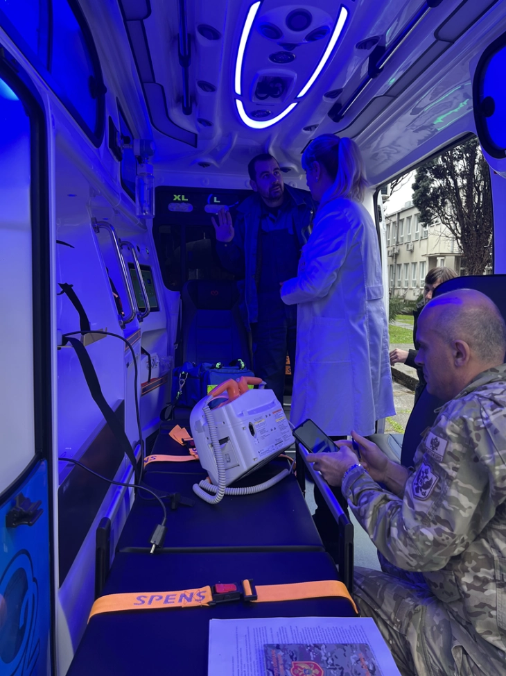 Novo ambulantno vozilo za VMC