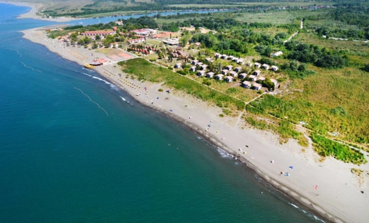 Protest na Maloj plaži
