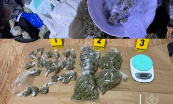 Kod dvije osobe pronađeno skoro 600 grama marihuane