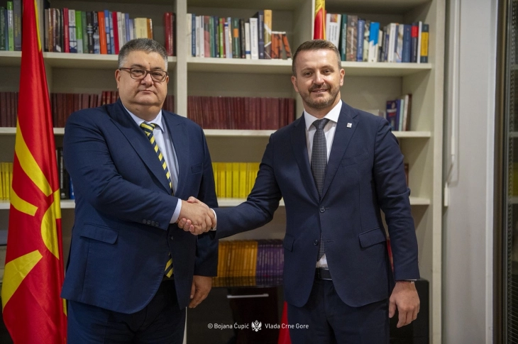 Javna uprava mora biti ključna snaga ka jačanju demokratije