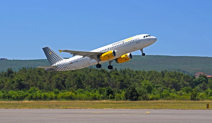 Avio-linija Tivat-Barselona kreće od 31. marta, karte su u prodaji