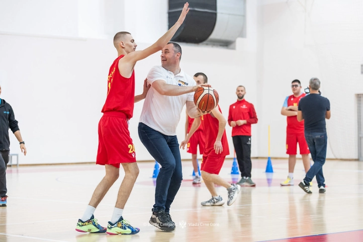Šćekić: Cilj da svako dijete raste u sigurnom okruženju