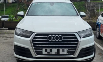 Oduzet Audi kojeg potražuje britanski Interpol