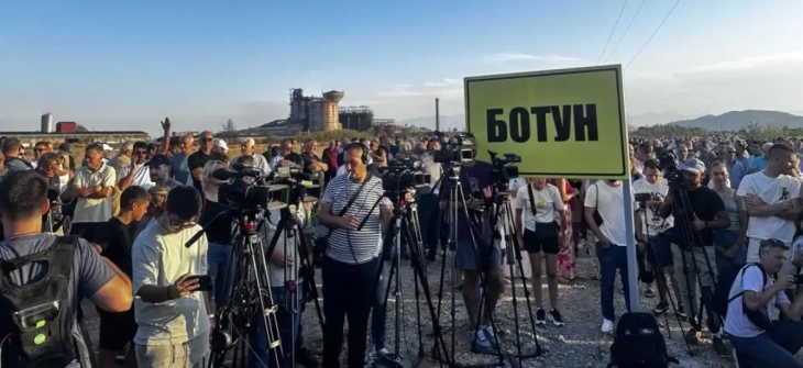 Botunjani se okupili kod gradilišta