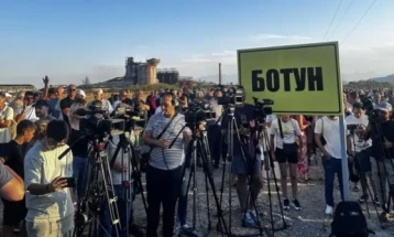Botunjani se okupili kod gradilišta