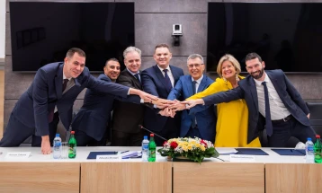 Potpisan ugovor za vjetrogenerator Gvozd 2 