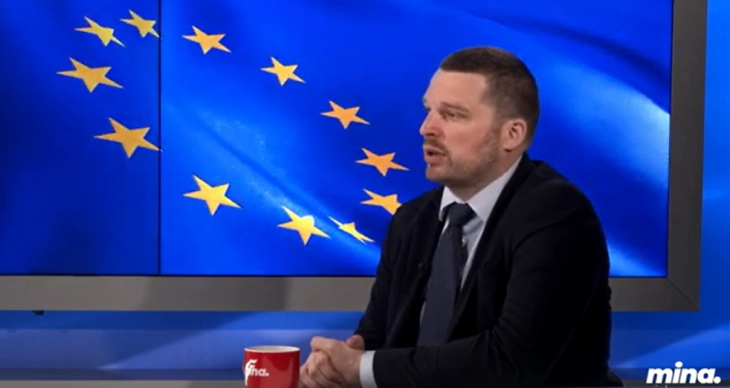 Mikić: Teško do zatvaranja svih poglavlja do kraja godine ovim tempom