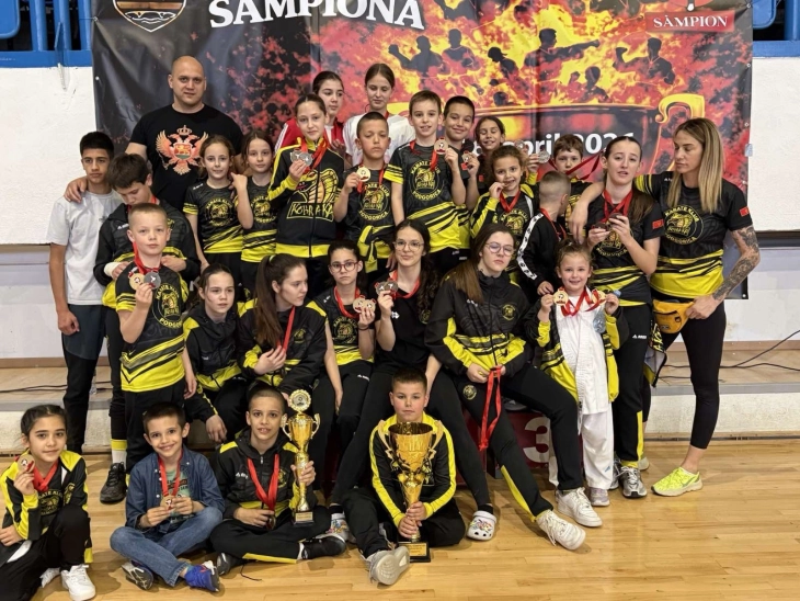 Kobri Kai Trofej šampiona, Budućnost i Iskra na podijumu