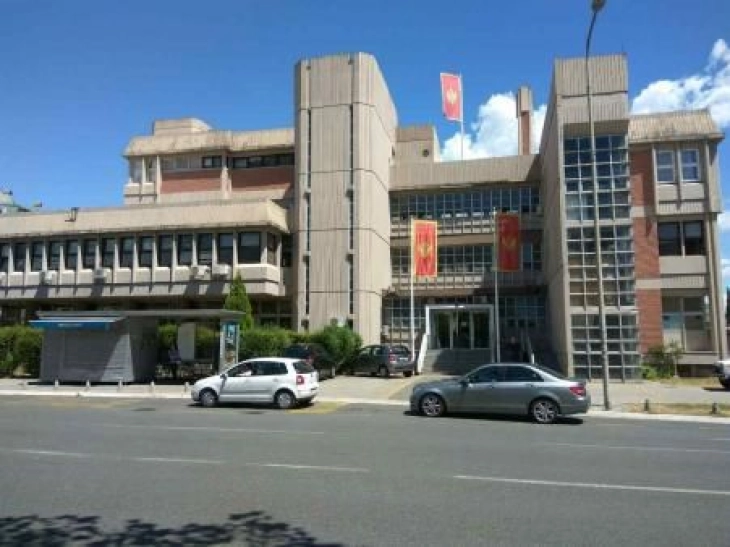 Laković i Mučalica pušteni da se brane sa slobode