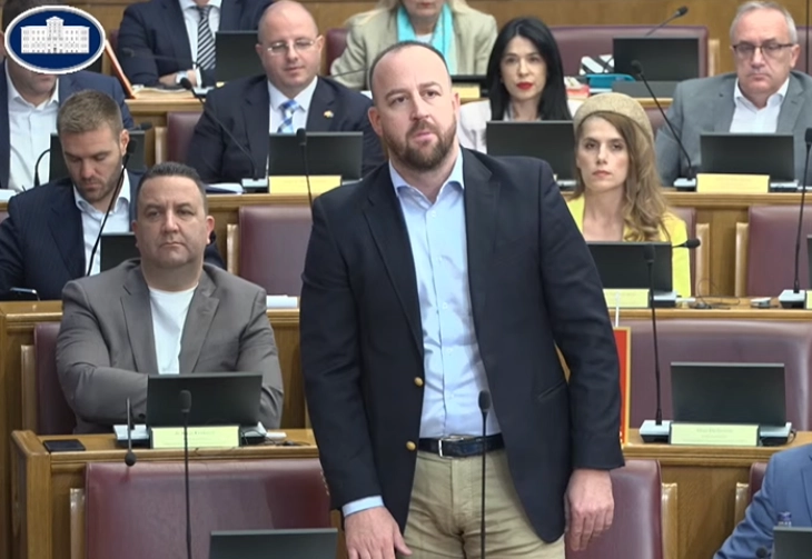 Nikolić: Zabrinjava ćutanje crnogorskih zvaničnika na Vučićeve poruke
