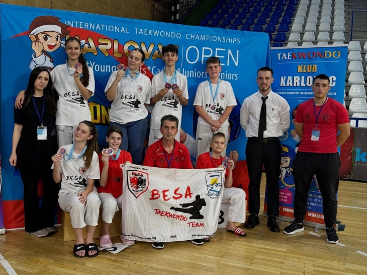 Besi deset medalja u Karlovcu