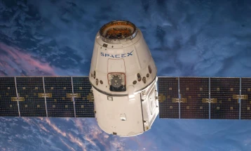 SpaceX planira izlazak na berzu