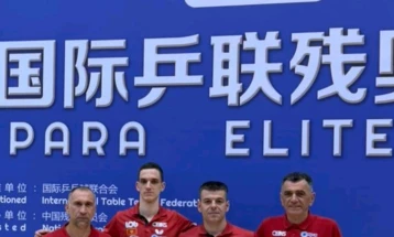 Radović u četvrtfinalu, Bakić polovičan nakon prvog dana