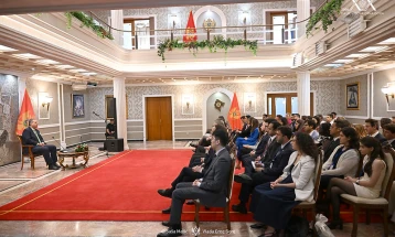 Ivanović: Ulaganje u mlade diplomate znači ulaganje u sigurniju i stabilniju budućnost