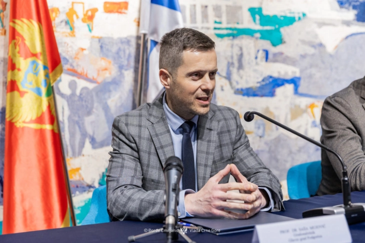Mujović: Konačna odluka o nazivu biblioteke mora biti usklađena sa dominantnim stavom javnosti