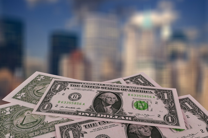 Dolar oslabio prema korpi valuta