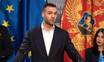 Rakočević: Vlada da hitno smanji akcize na gorivo