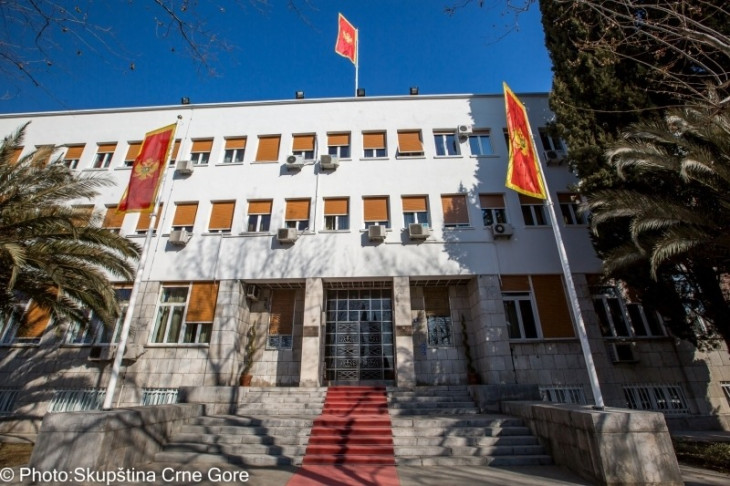 Danas zasijedanje Ženskog parlamenta